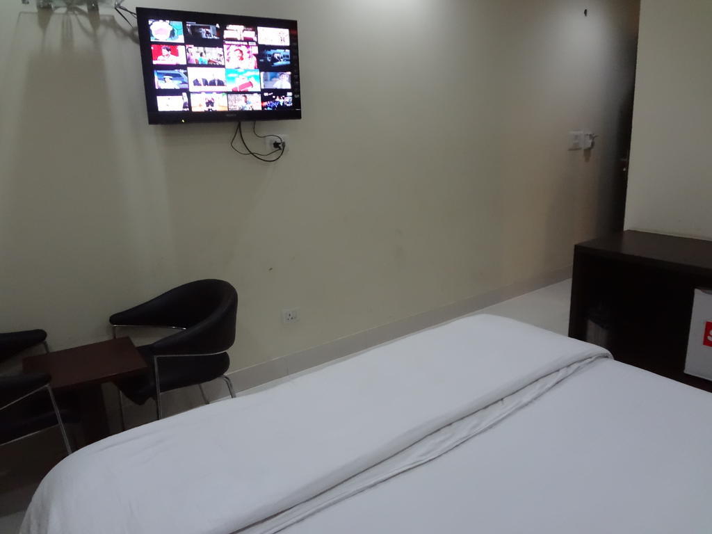 Hotel Siam International Delhi  Esterno foto